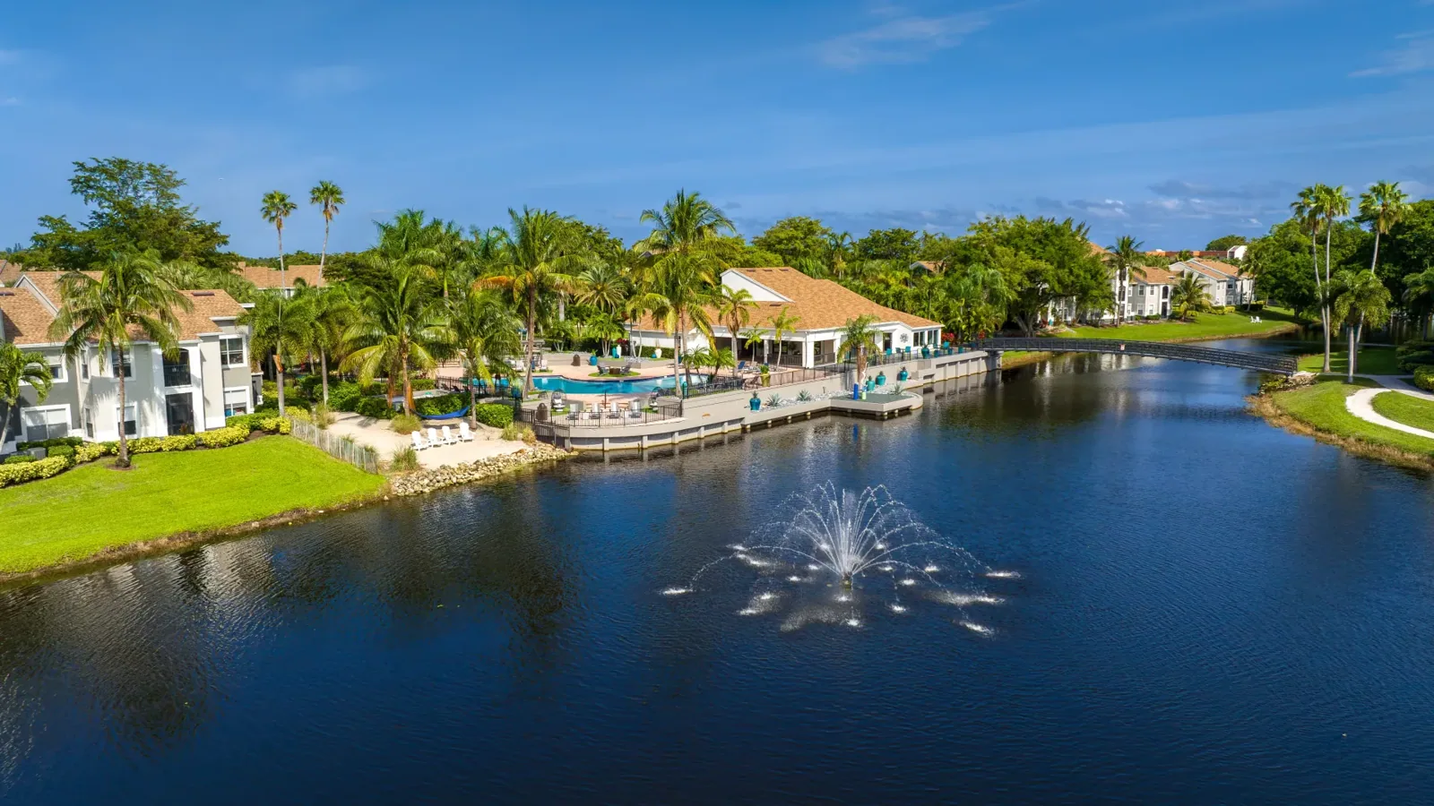 Commercial Roofing in Commerce Lakes Drive Corridor, Port St. Lucie, FL